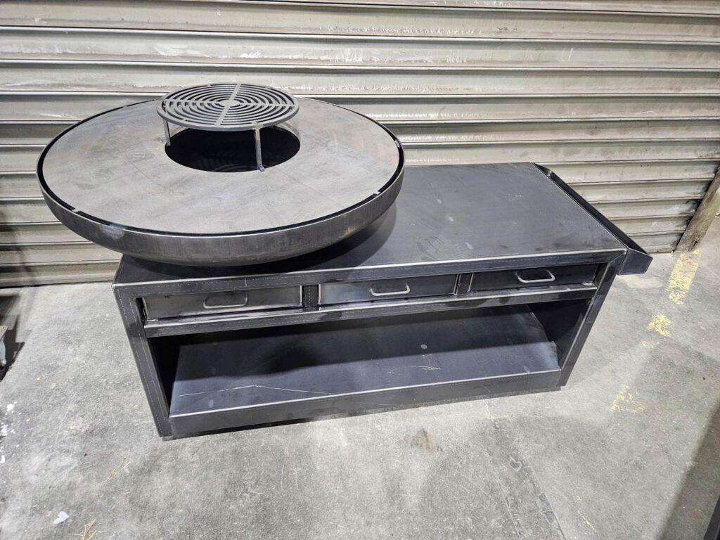 Photo d'un brasero réalisé par l'entreprise P.B.S à Yenne en Savoie