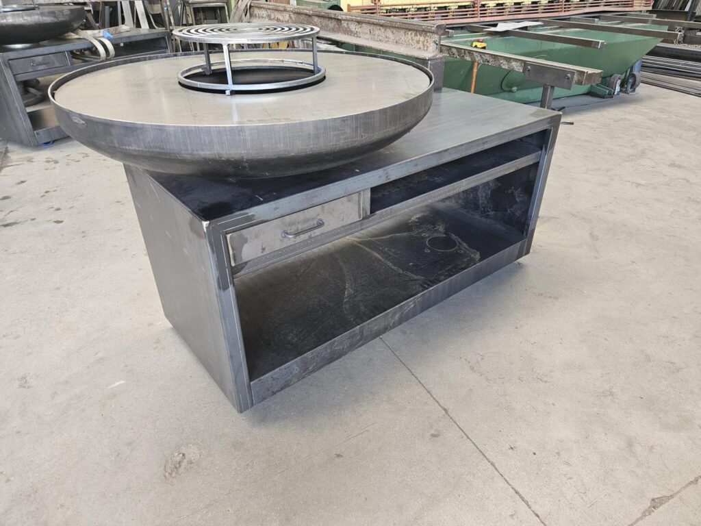 Photo d'un brasero réalisé par l'entreprise P.B.S à Yenne en Savoie
